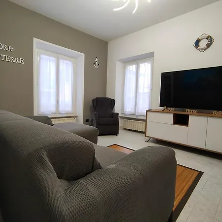 Casa Dora 5 Terre Close To Trains And Ferries With Ac - Wi-fi Специя